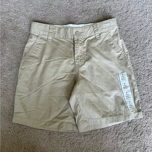 Boy flat front tan shorts 7 nwot